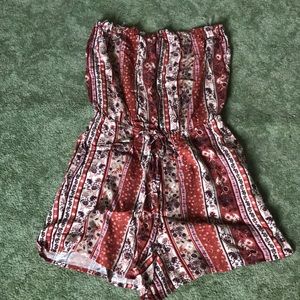 Fashion Nova Strapless Romper